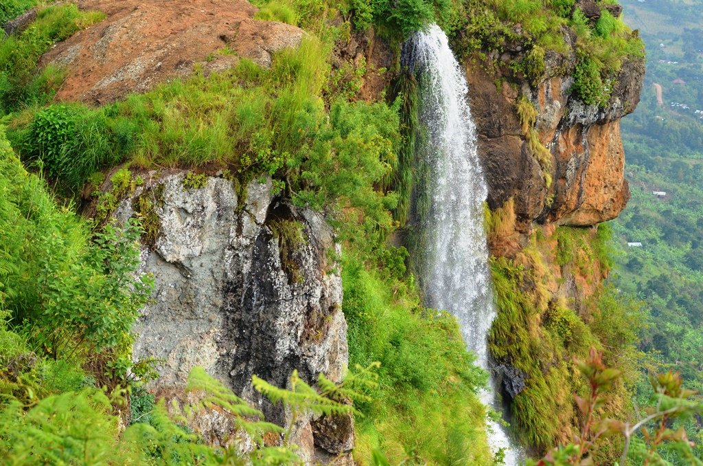Wanale Ridge Water Falls
