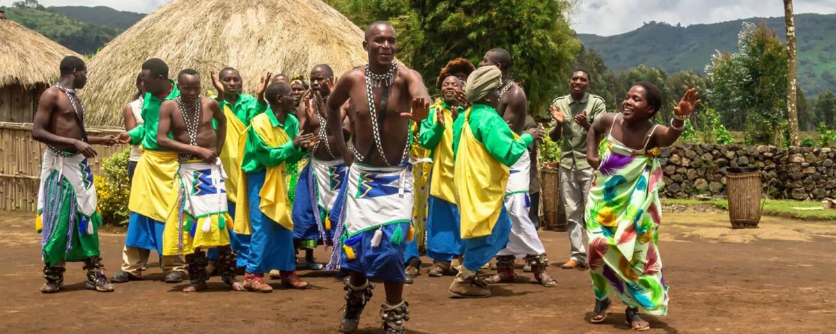 What Is the Cultural Etiquette in Rwanda?