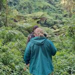 How Does the Pacing of an 8-to-10-Day Itinerary Handle the Transition from High-Altitude Jungles to Low-Altitude Savannahs?